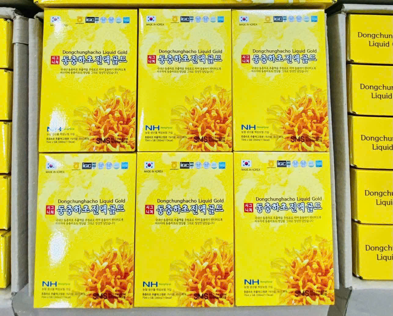 Nước Sâm Đông Trùng Vàng