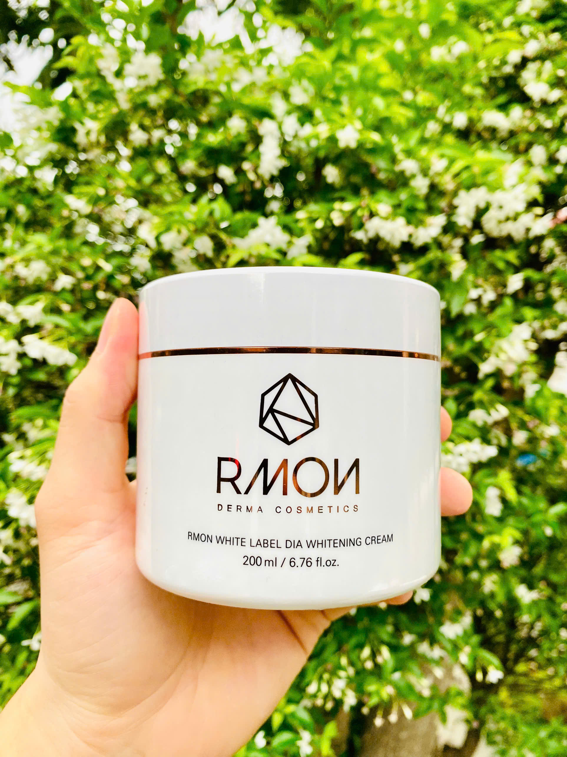 Kem body tế bào gốc cao cấp Rmon