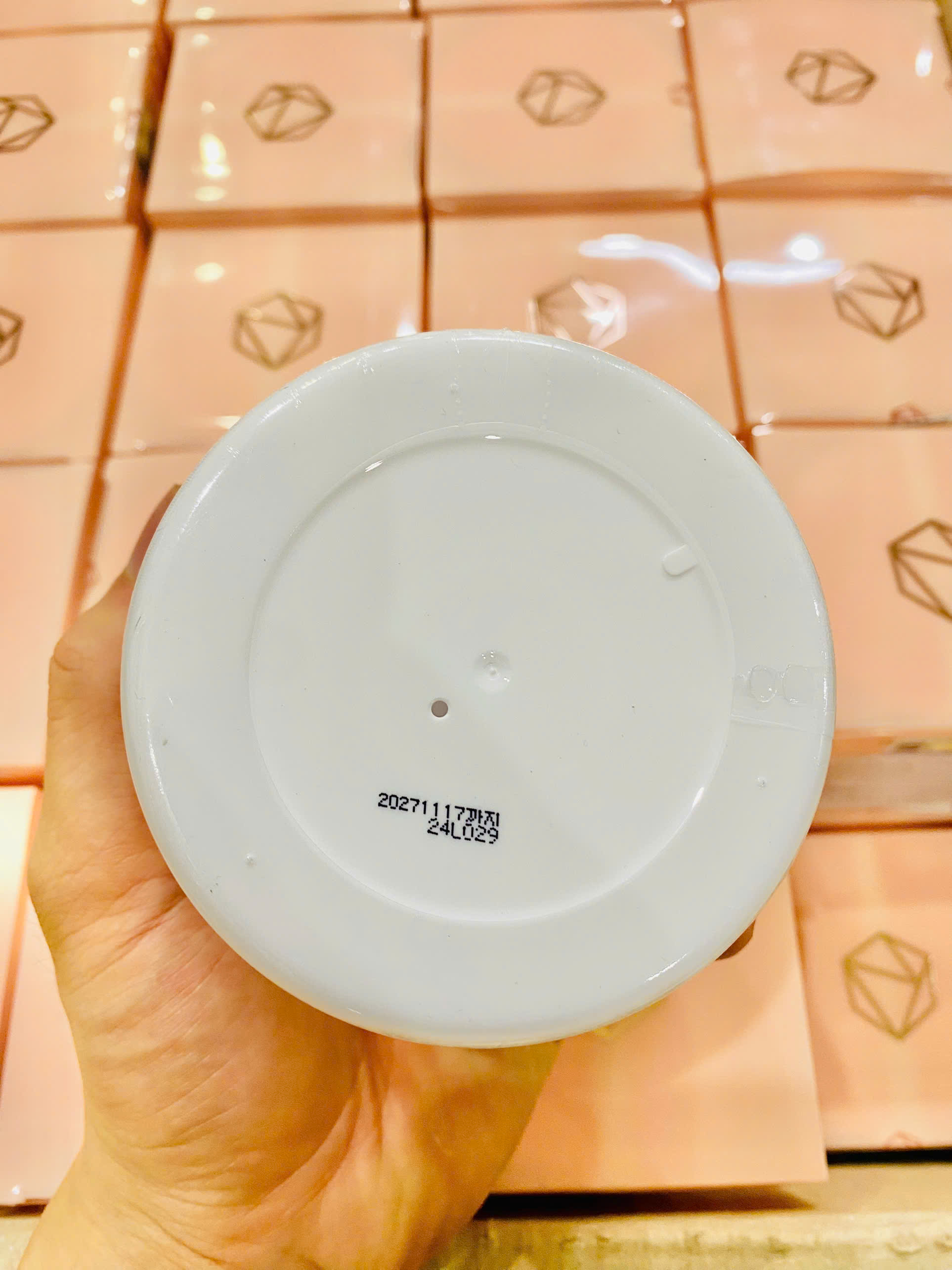Kem body tế bào gốc cao cấp Rmon