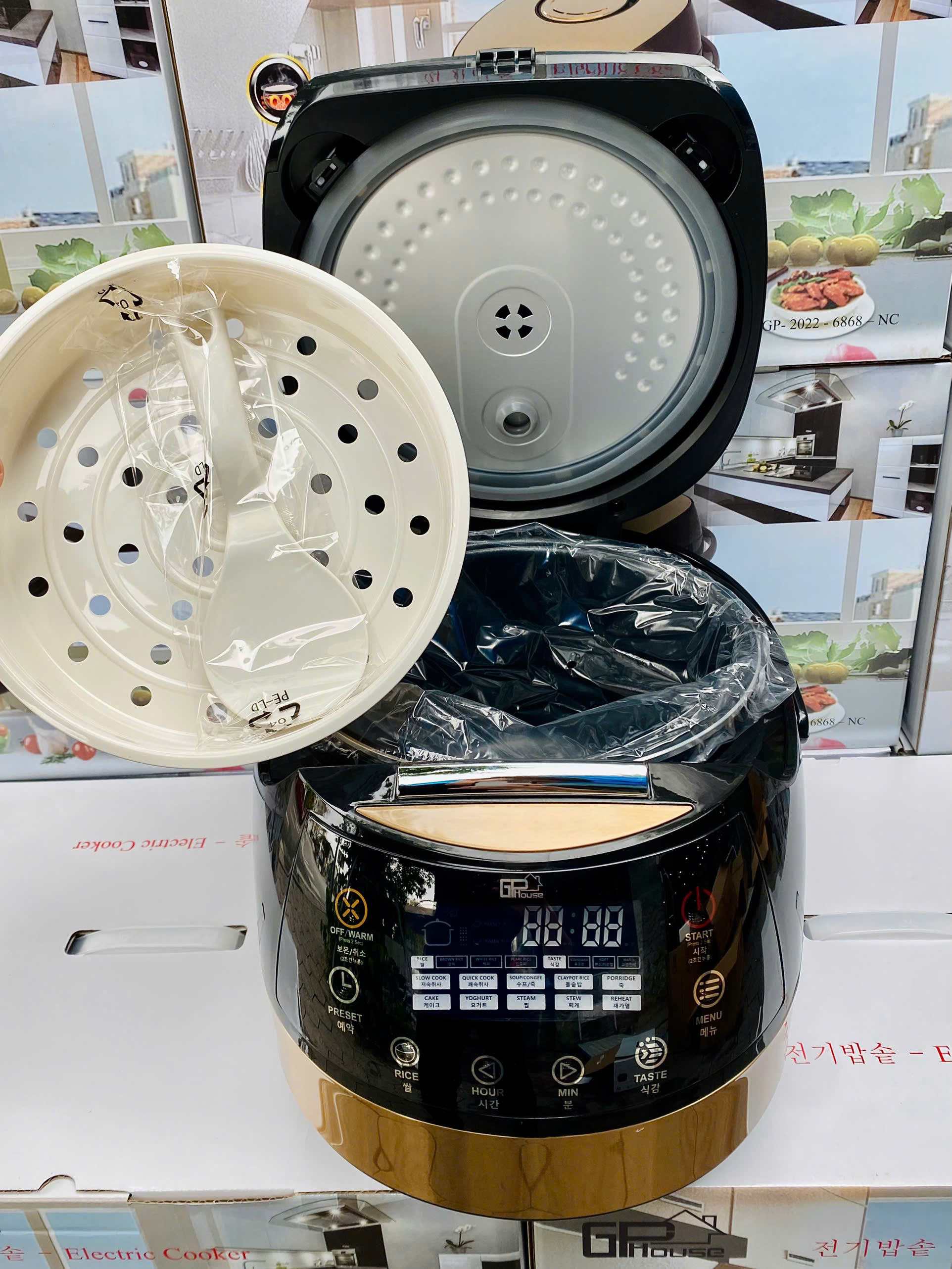 NỒI CƠM ĐIỆN TỬ GP-NC6868