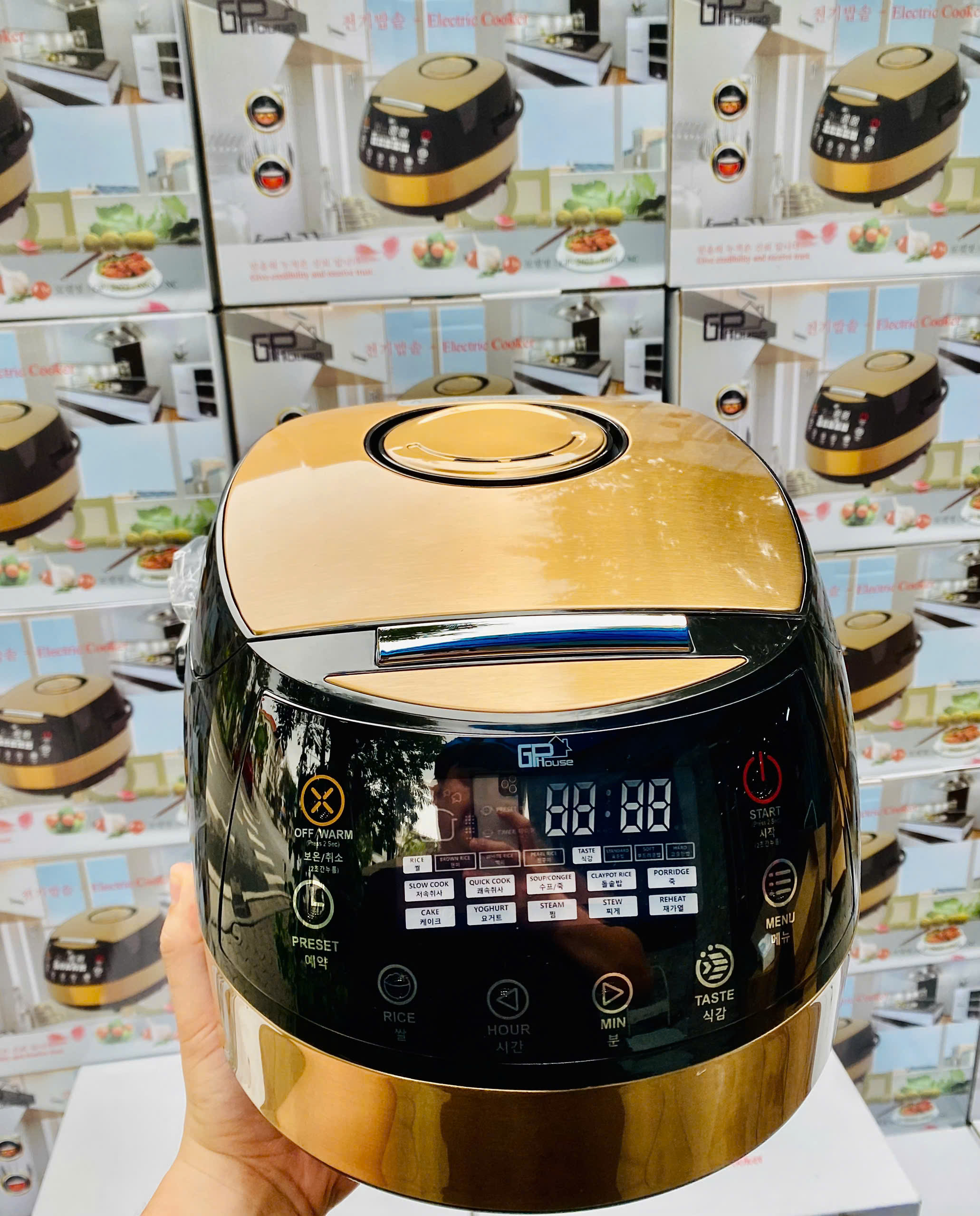 NỒI CƠM ĐIỆN TỬ GP-NC6868